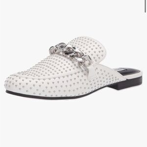 Steve Madden Keller Mules in White and Silver Chain Detail, Size 8.5 NWOB